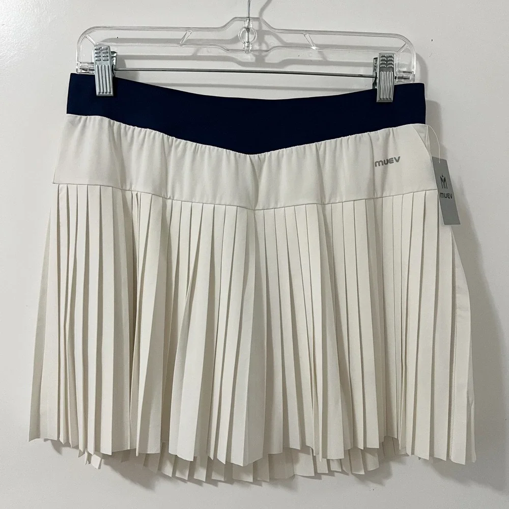 MUEV Women Performance Pleated Skort White Navy Blue Size‎ M NEW